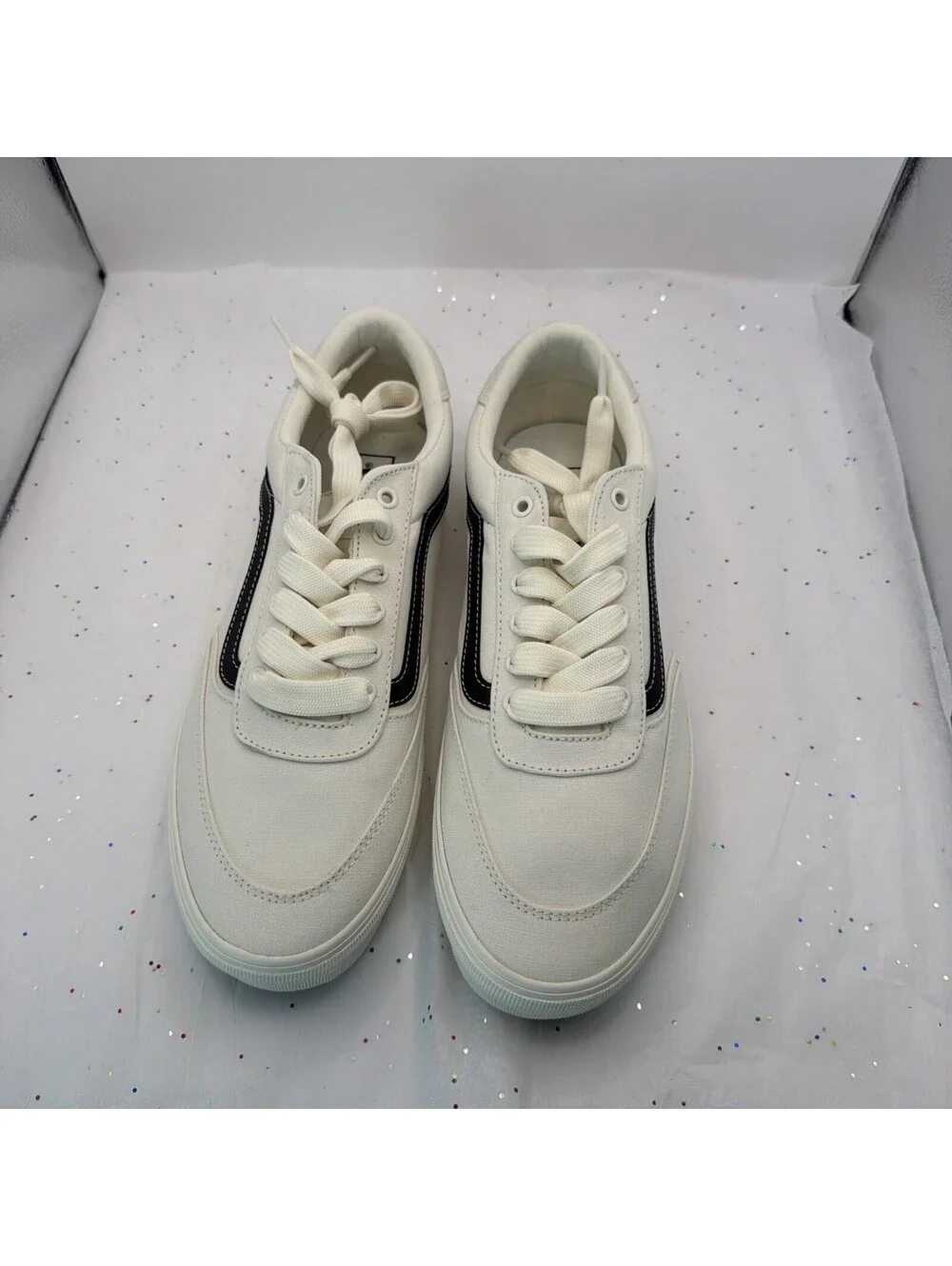 Vans description brand